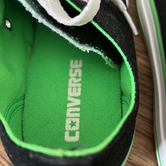 Unisex All Star Converse Shoes - Picture 6 of 7